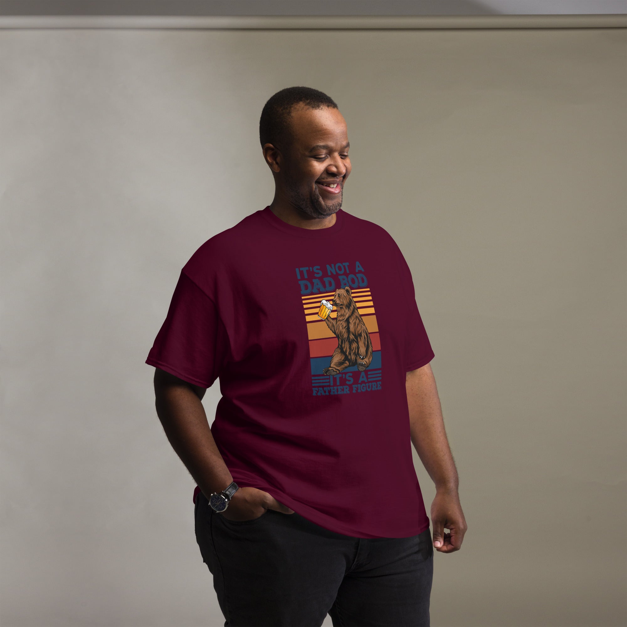 Camiseta de hombre con figura paterna y cuerpo de papá