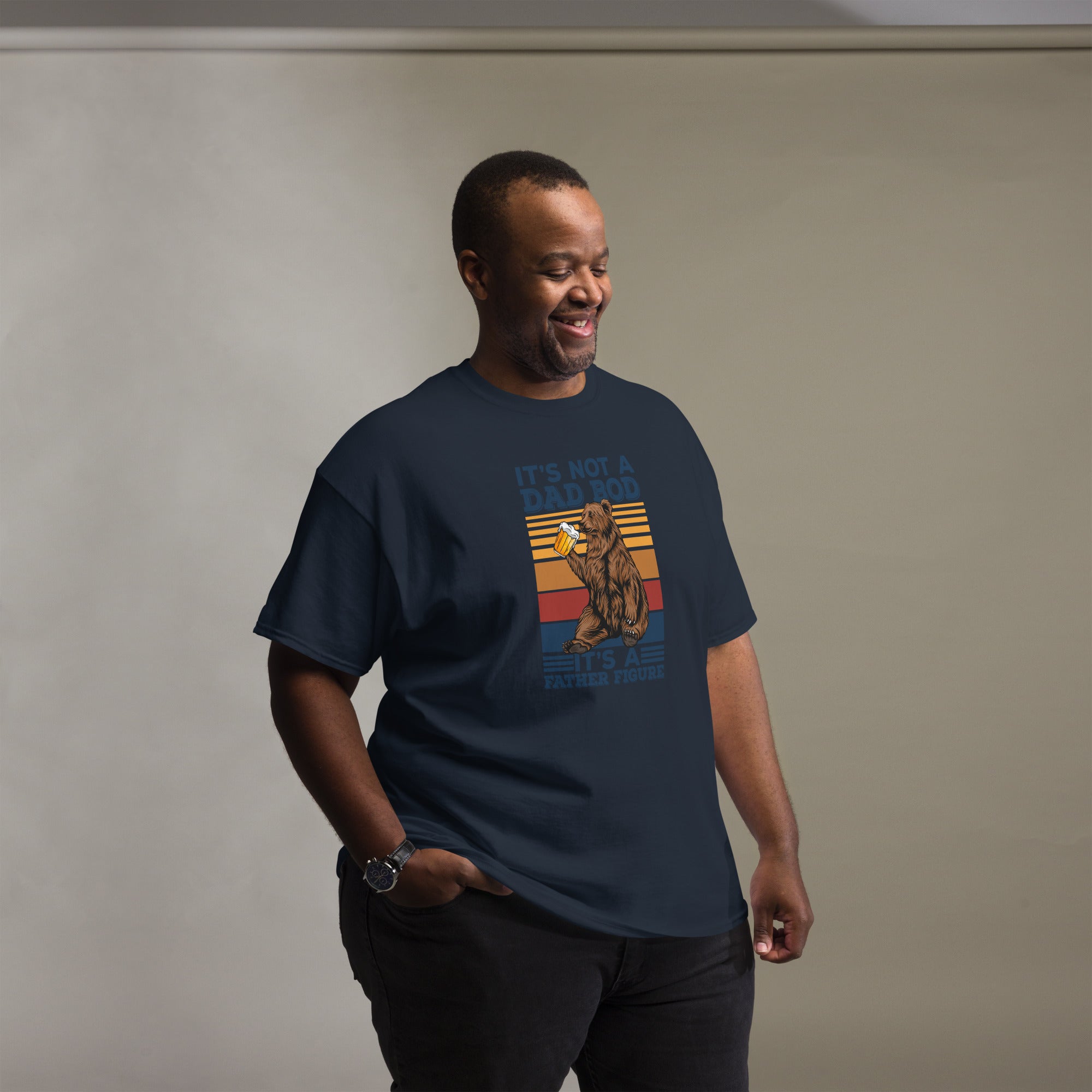 Camiseta de hombre con figura paterna y cuerpo de papá